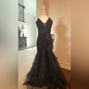 THE CLOTHING COMPANY black ruffled gown